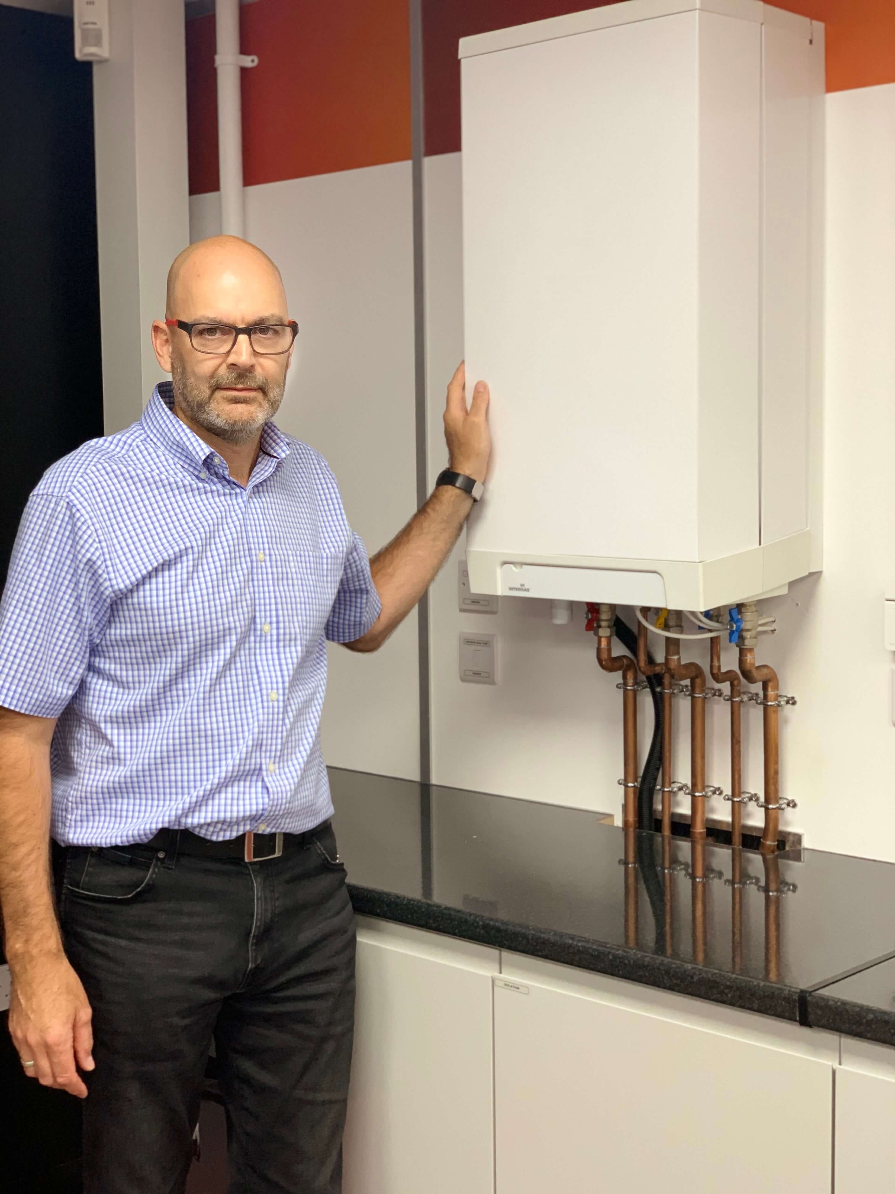 niveau nieuwigheid Canberra Intergas solution to non-compliant plastic flues - Intergas Heating